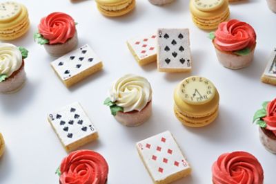 Alice in wonderland setting at afternoon tea at Pavilion at The Langham, Chciago